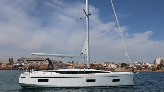 Bavaria Yachts C 42 preowned for sale