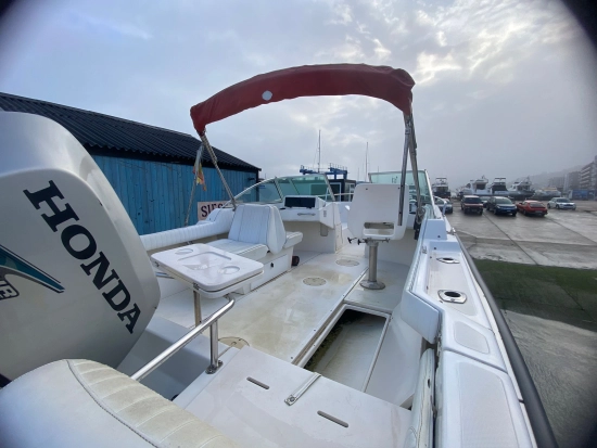 Boston Whaler Ventura 20 preowned for sale