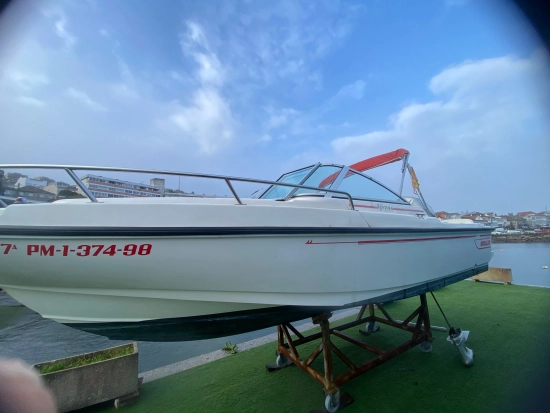 Boston Whaler Ventura 20 preowned for sale