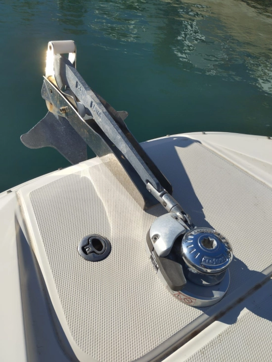 Sea Ray Sundeck 260 preowned for sale