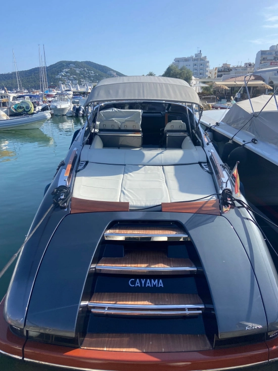 Riva Rivamare 38 d’occasion à vendre