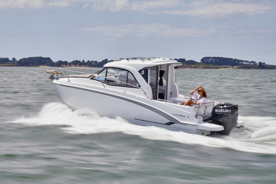 Beneteau Antares 7 neu zum verkauf