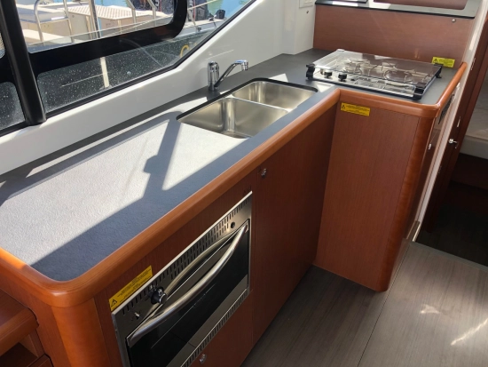 Beneteau Swift Trawler 30 gebraucht zum verkauf