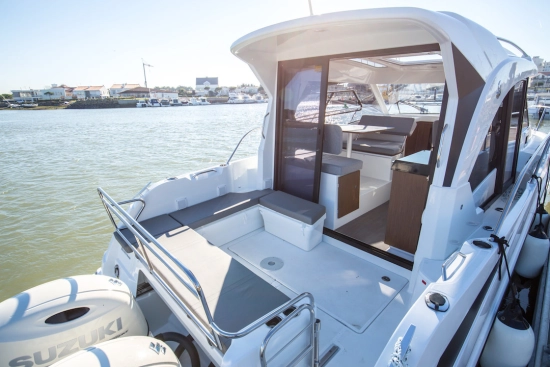 Beneteau Antares 9 neu zum verkauf