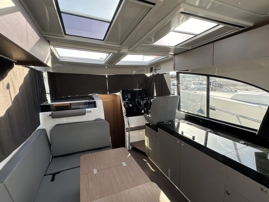 Beneteau Antares 11 OB gebraucht zum verkauf