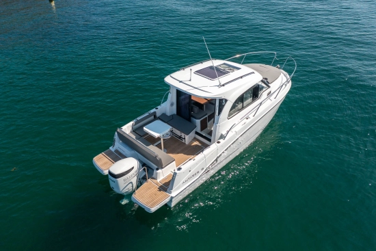 Beneteau Antares 8 neu zum verkauf