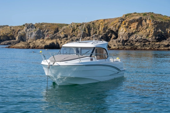 Beneteau Antares 8 neu zum verkauf