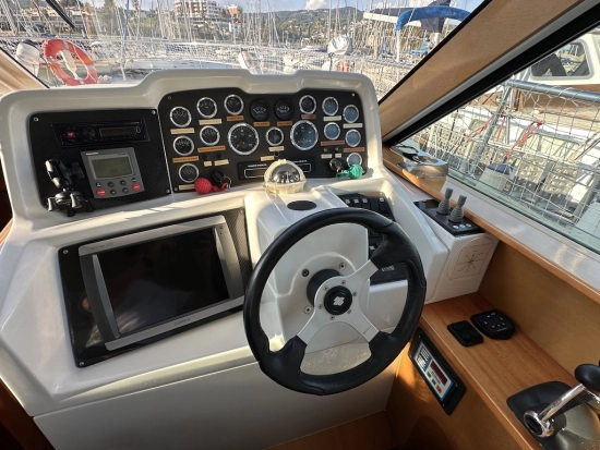 Beneteau Antares 13.80 gebraucht zum verkauf