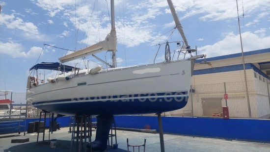 Beneteau Oceanis 323 preowned for sale