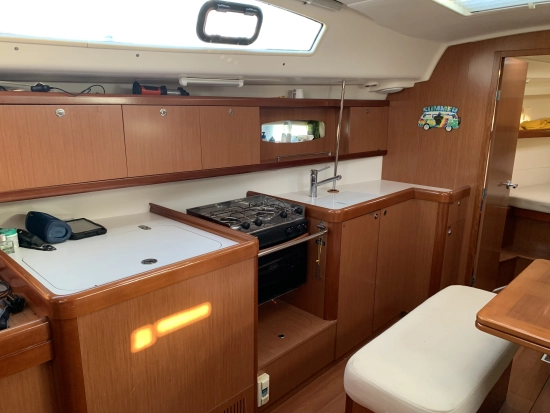 Beneteau Oceanis 40 gebraucht zum verkauf