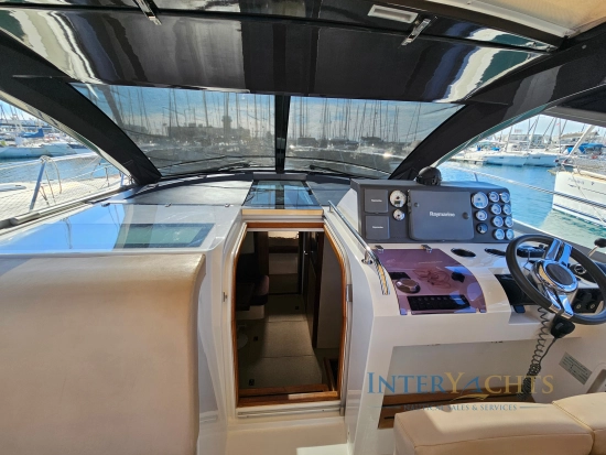 Sealine SC 35 d’occasion à vendre