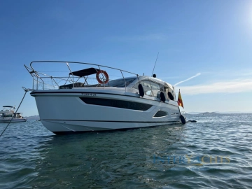 Sealine C390v d’occasion à vendre