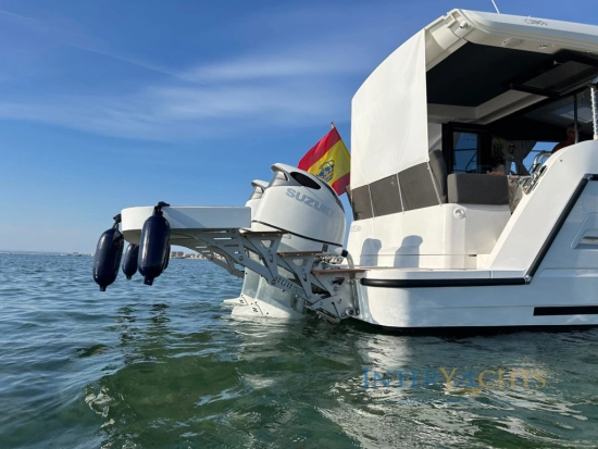 Sealine C390v gebraucht zum verkauf