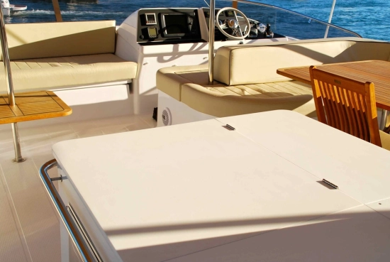 Fountaine Pajot Queensland 55 preowned for sale