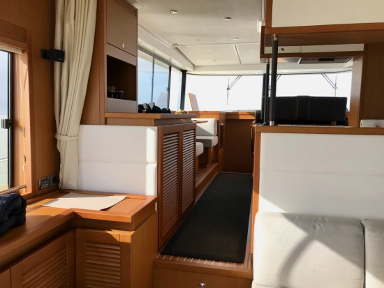 Beneteau SWIFT TRAWLER 50 gebraucht zum verkauf