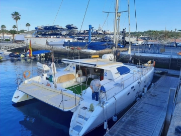 Dufour Yachts NAUTITECH 475 d’occasion à vendre