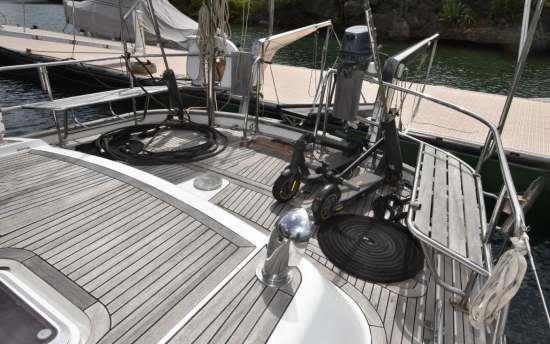 Oyster 80 Deck Saloon gebraucht zum verkauf