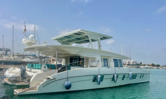 SERENITY Yachts SERENITY 64 Hybrid SOLAR ELECTRIC POWERCAT gebraucht zum verkauf