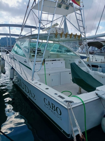 Cabo yatchs 45 EXPRESS preowned for sale