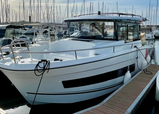 Jeanneau Merry Fisher 895 Sport preowned for sale