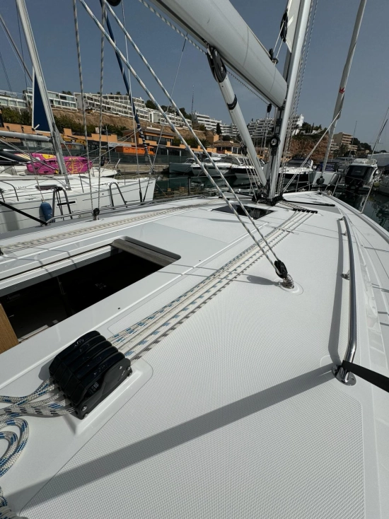 Bavaria Yachts C42 d’occasion à vendre