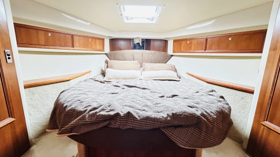 Riviera 47 Open Series II Flybridge preowned for sale