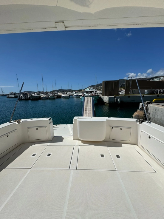 Riviera 47 Open Series II Flybridge preowned for sale