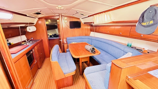 Bavaria Yachts 38 Cruiser gebraucht zum verkauf