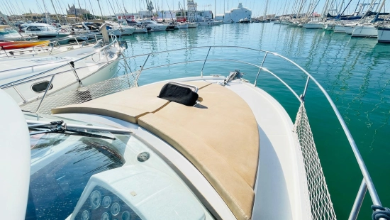 Beneteau Antares 9.80 Fly preowned for sale