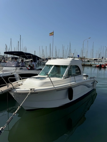 Beneteau Antares 650 HB preowned for sale