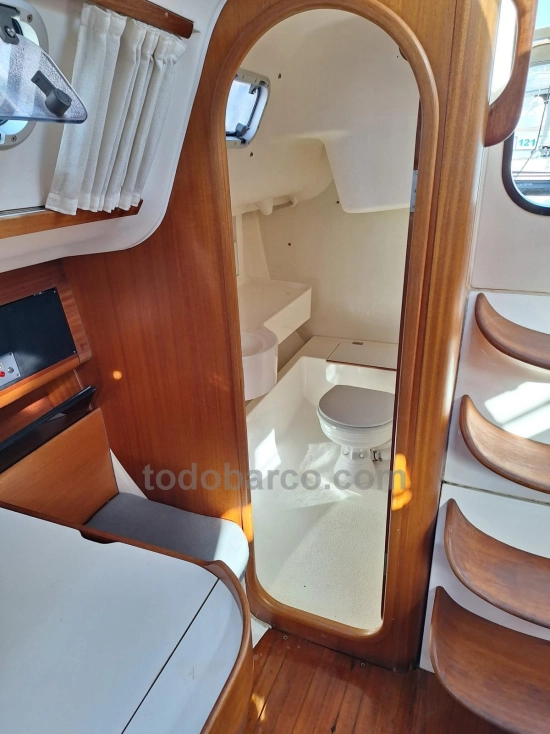 X Yachts 302 preowned for sale