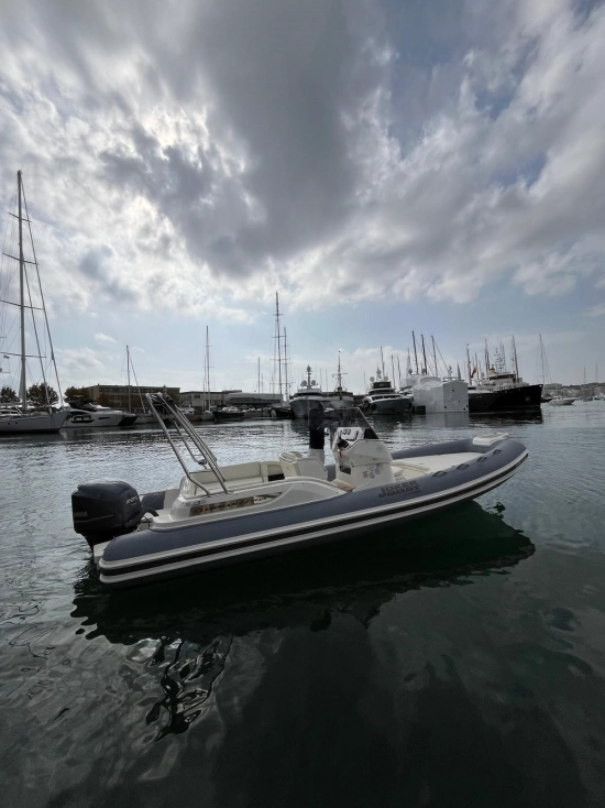 Joker boat Clubman 22 gebraucht zum verkauf