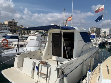 Rodman 810 preowned for sale