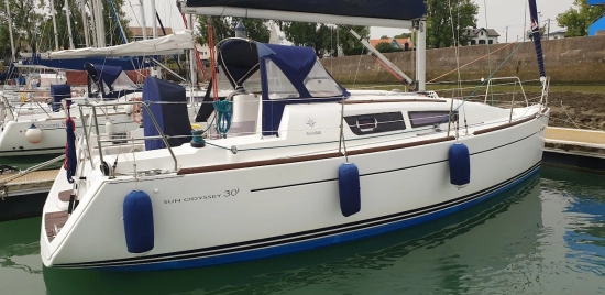 Jeanneau Sun Odyssey 30i preowned for sale