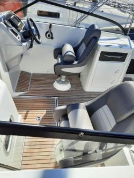 Jeanneau Cap Camarat 7.5 BR S2 de 2018 preowned for sale