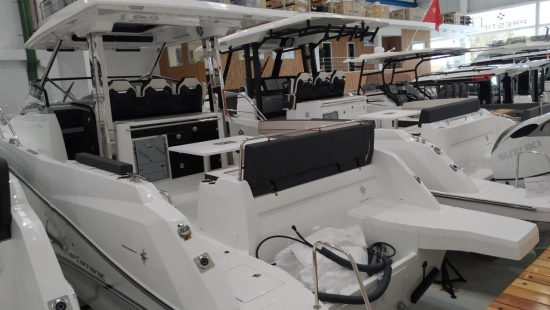 Jeanneau Cap Camarat 10.5 Wa brand new for sale
