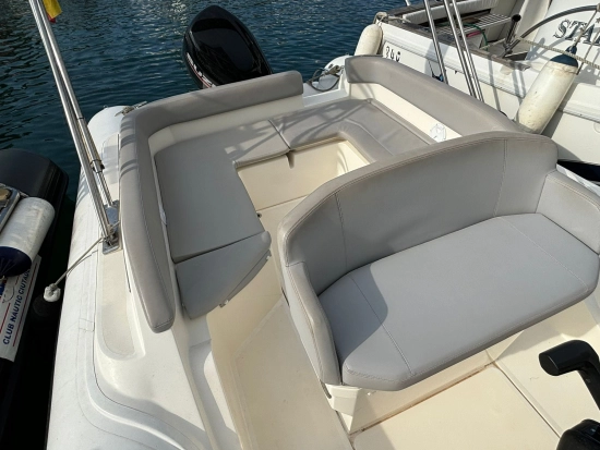 Joker boat Clubman 24 gebraucht zum verkauf