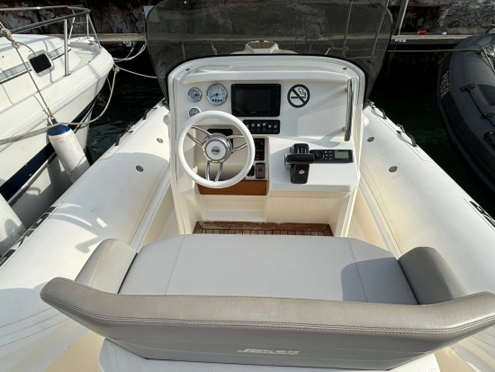 Joker boat Clubman 24 gebraucht zum verkauf