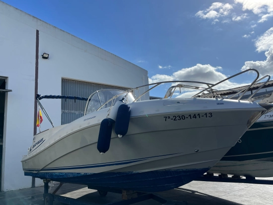 Quicksilver Commander 720 gebraucht zum verkauf