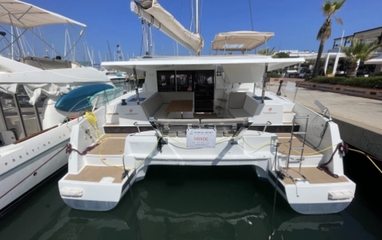 Fountaine Pajot Isla 40 brand new for sale