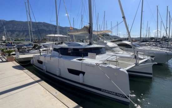 Fountaine Pajot Isla 40 brand new for sale