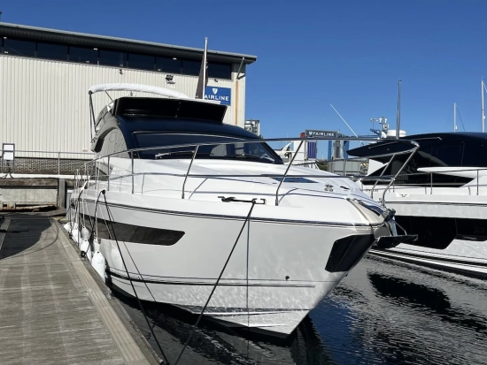 Fairline Squadron 50 neu zum verkauf