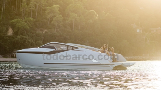 Fairline 33 neu zum verkauf