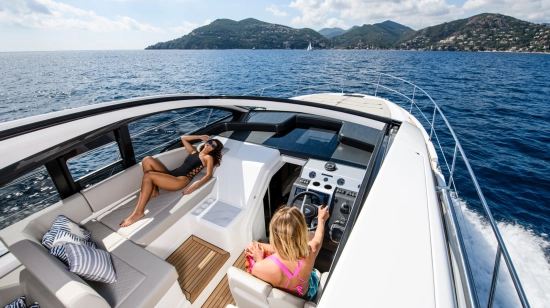 Fairline Targa 45 OPEN neu zum verkauf