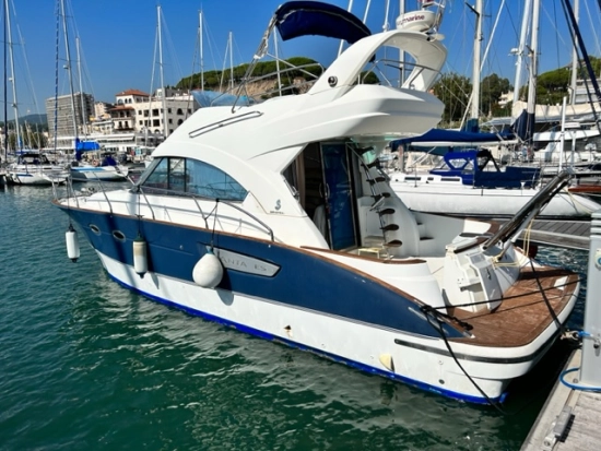 Beneteau Antares 12 Fly d’occasion à vendre