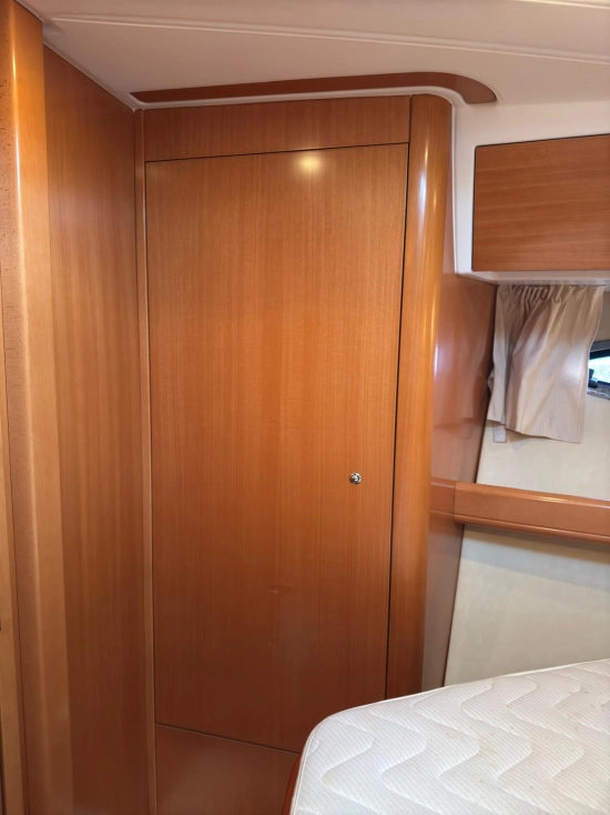 Beneteau Antares 12 Fly preowned for sale