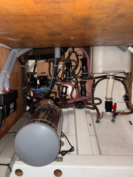 Beneteau Antares 12 Fly preowned for sale
