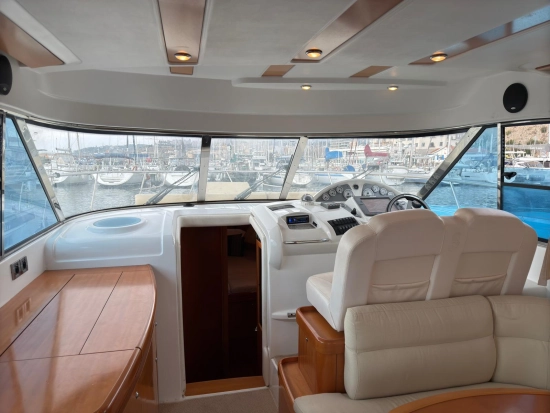Beneteau Antares 12 Fly preowned for sale