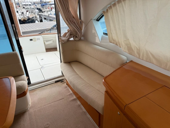 Beneteau Antares 12 Fly preowned for sale