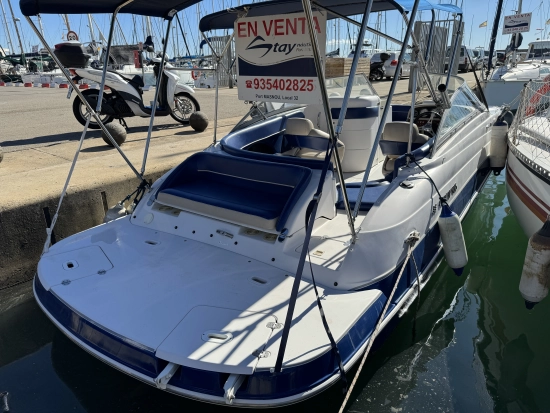 Four Winns Funship 224 d’occasion à vendre